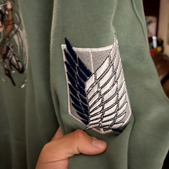 Brand new EMBROIDERED Levi Hoodie - Picture 2 of 2